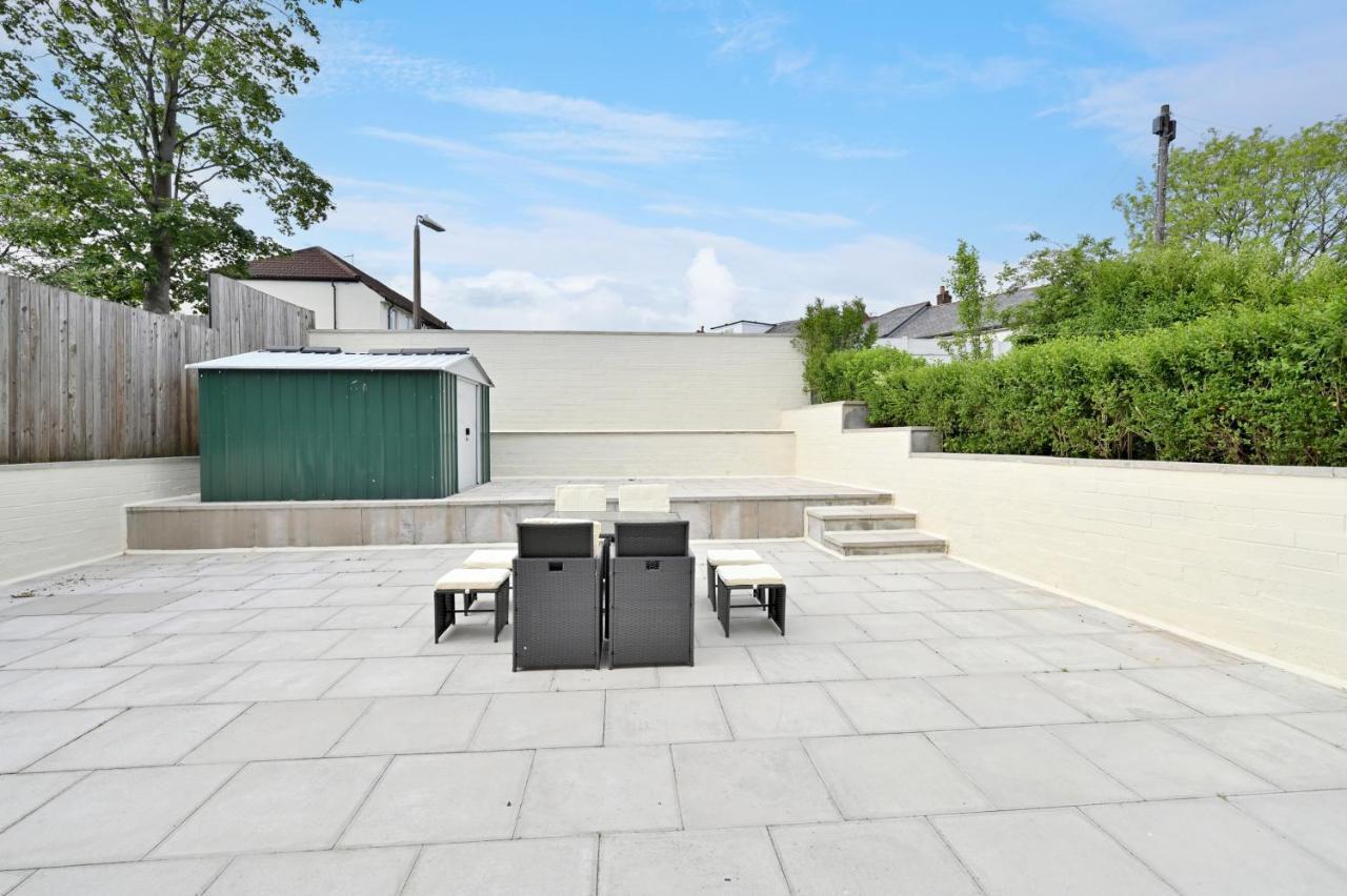 Willa Sleek And Stylish 3 Bed In Bolton - Garden - Parking Zewnętrze zdjęcie